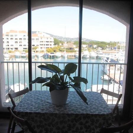 Bel Appartement Vue Mer Cogolin Exterior photo